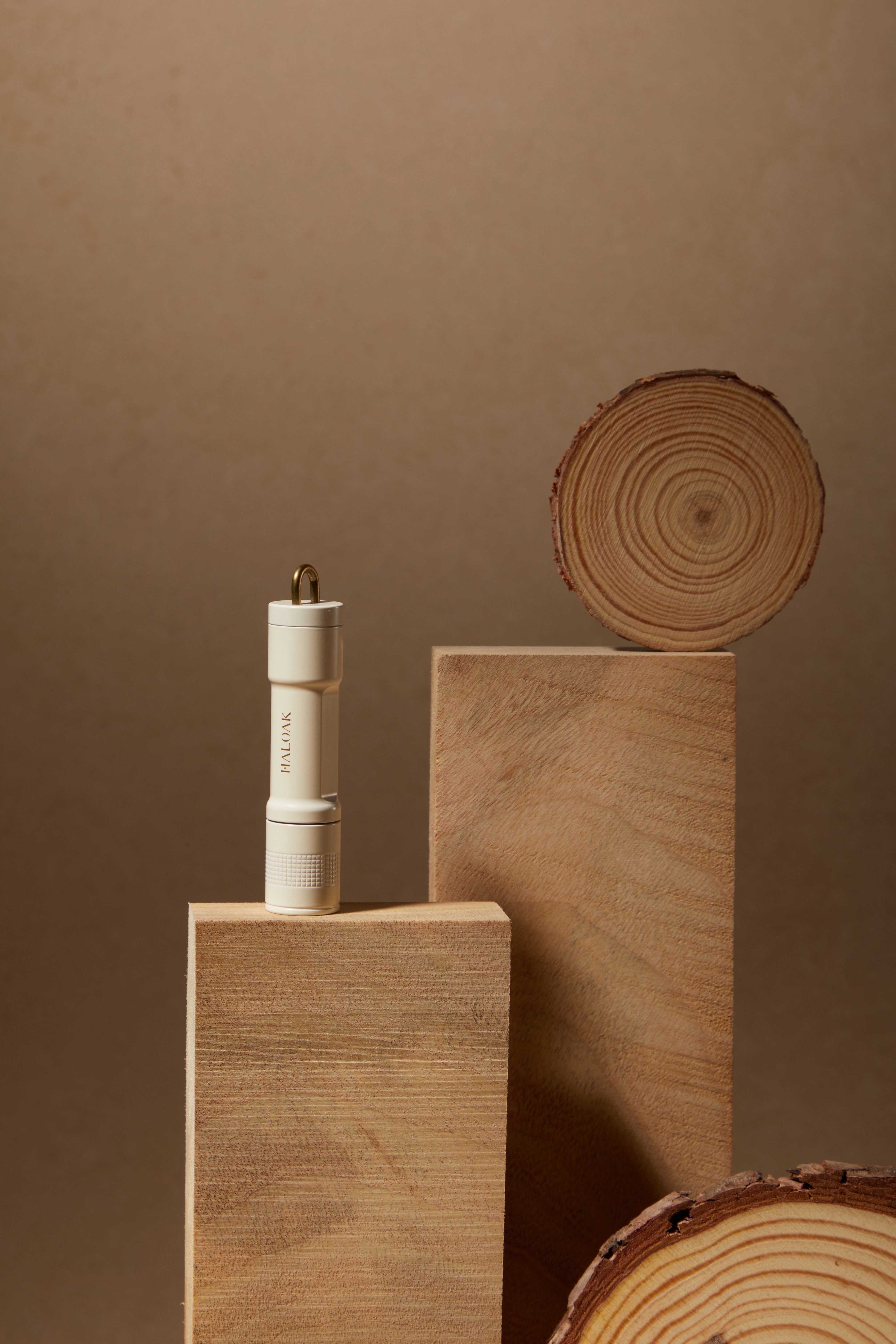 "Studio 2006" Soft White